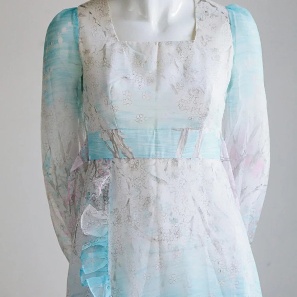 Cherry Blossom Watercolour print Chiffon Dress - Picture 2 of 12